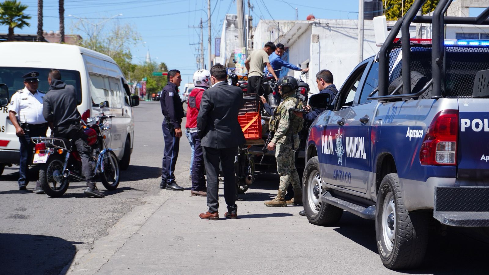 Se realiza operativo para regularizar transporte público en Apizaco